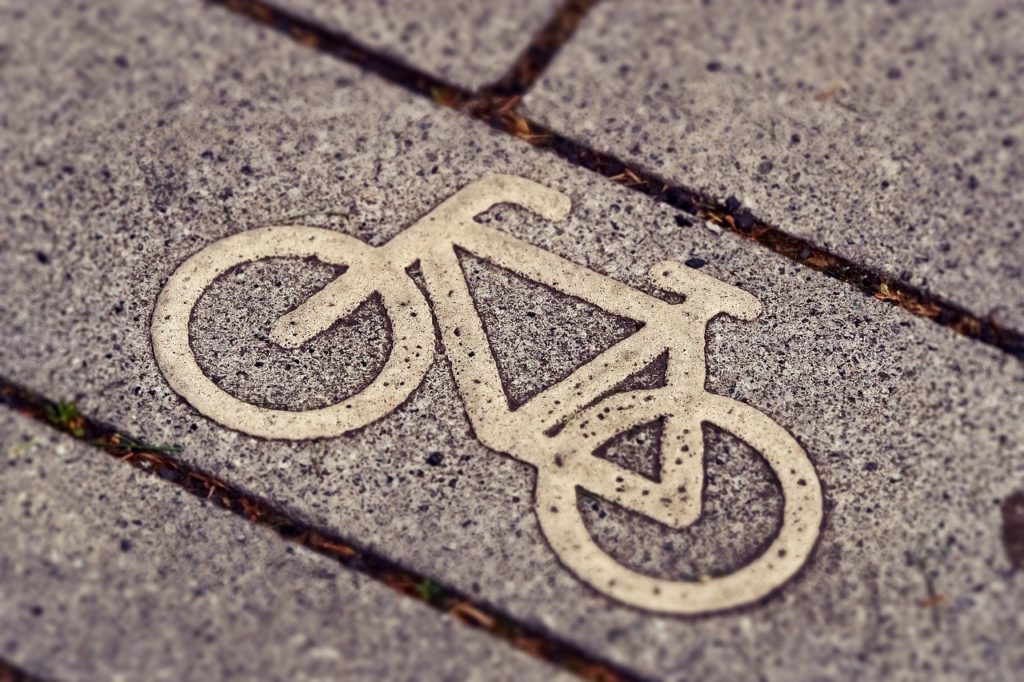 bicycle path, road sign, bicycle sign-3444914.jpg